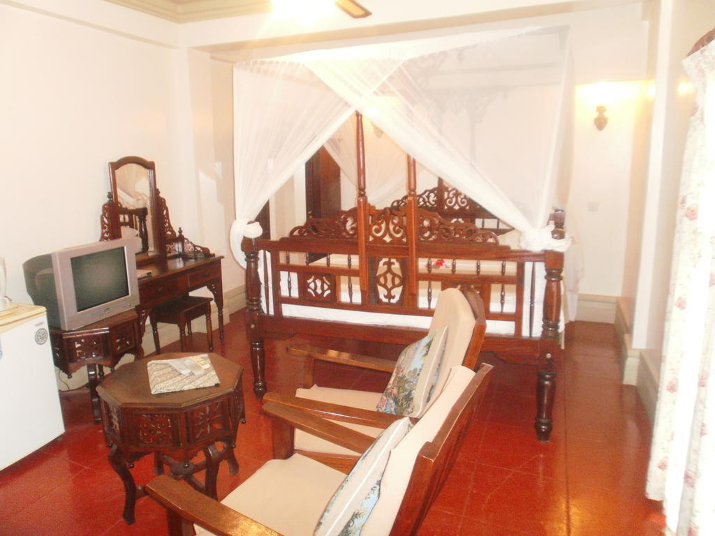 Asmini Palace Hotel Zanzibar Exterior photo