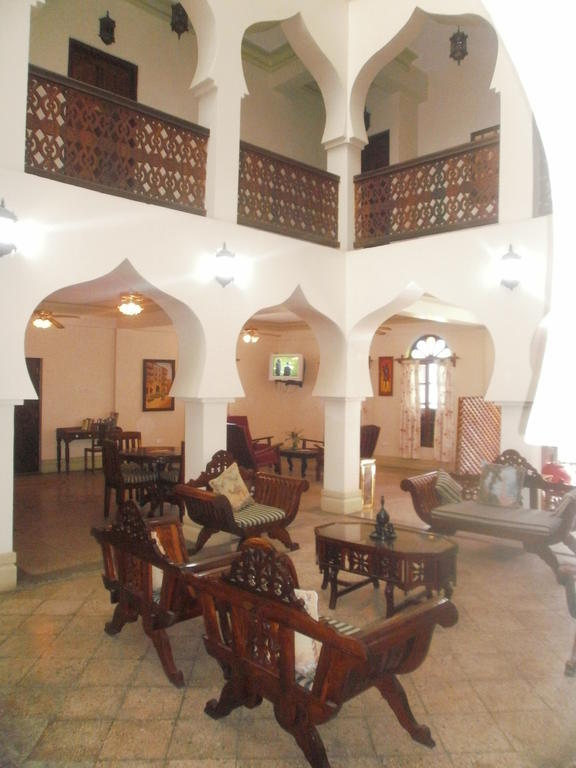 Asmini Palace Hotel Zanzibar Exterior photo